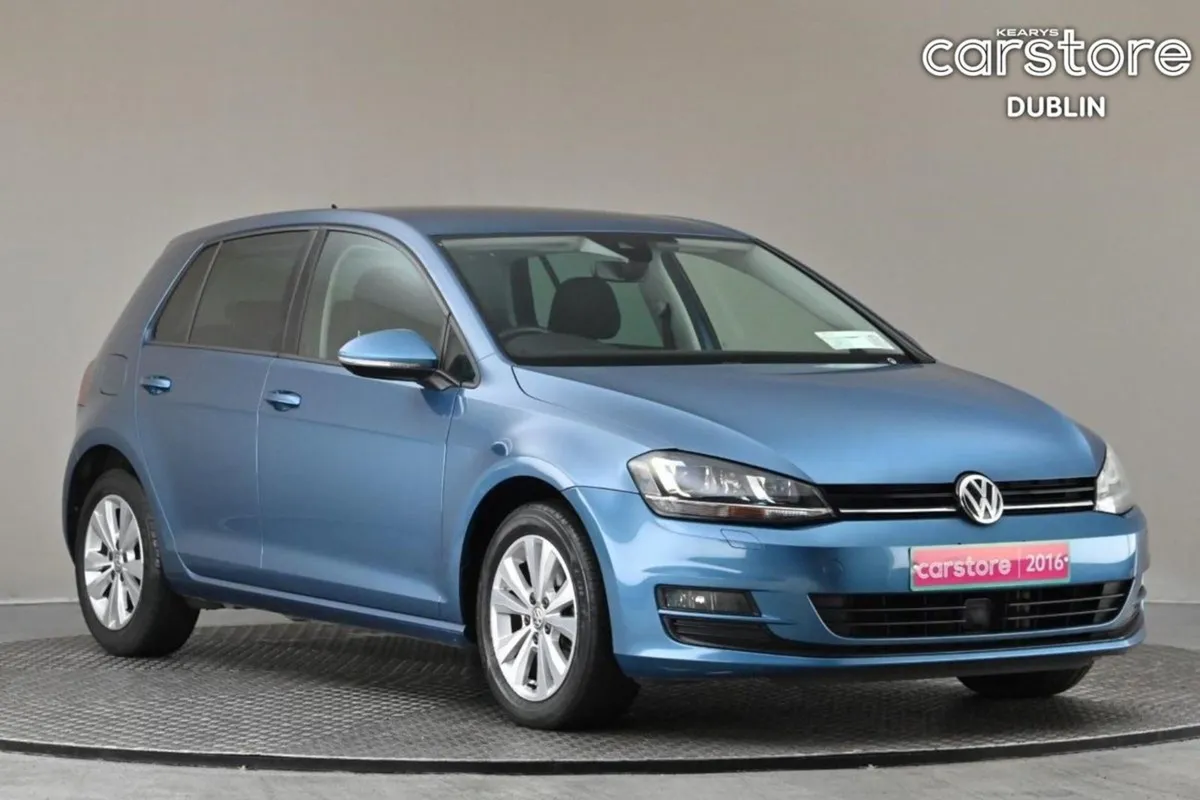 Volkswagen Golf 1.2 TSI DSG MK7 Comfortline  reve - Image 1