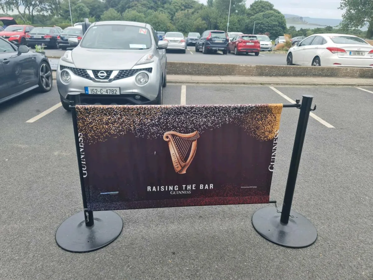 Guinness wind brakers - Image 1
