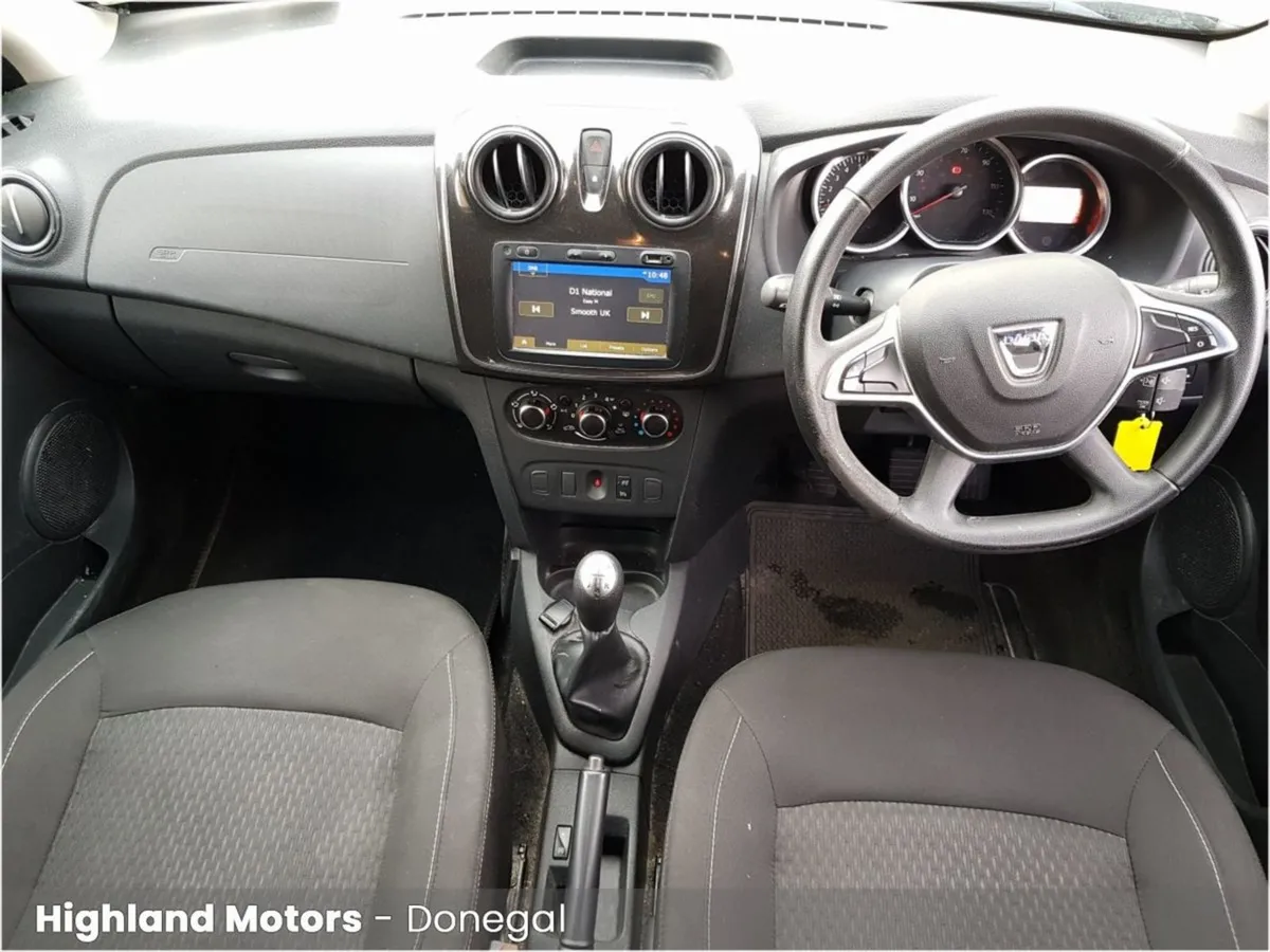 Dacia Logan 0.9 TCe 90 Signature Stepway - Image 2