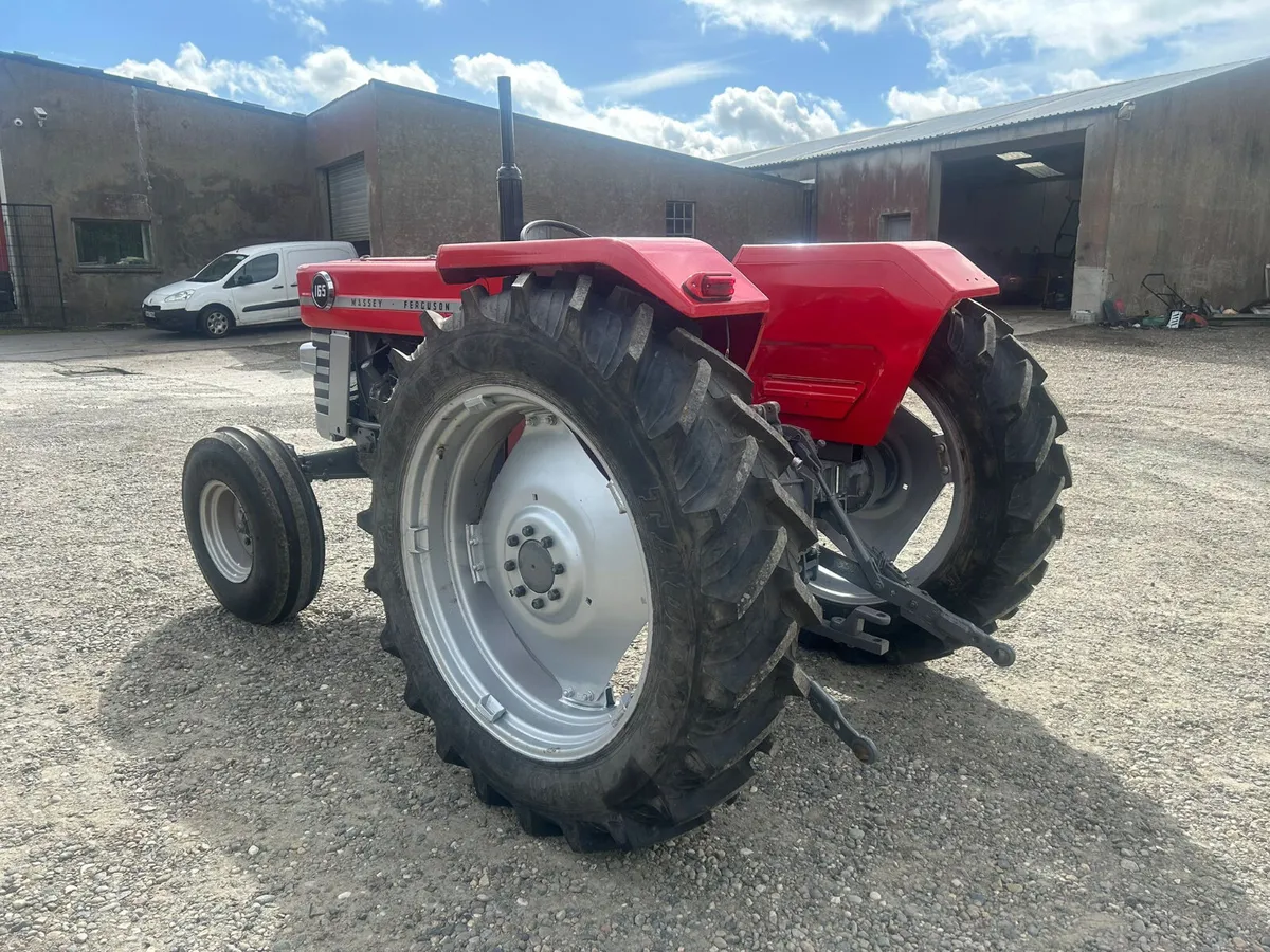 Massey Ferguson 165 - Image 2