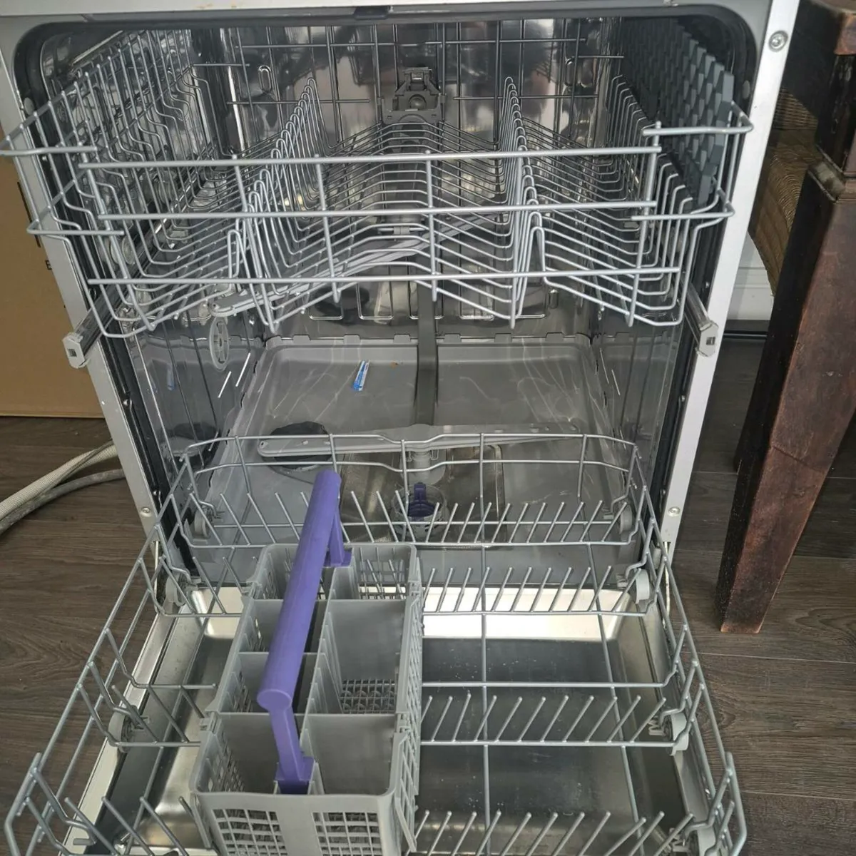 Dish washer - Image 3