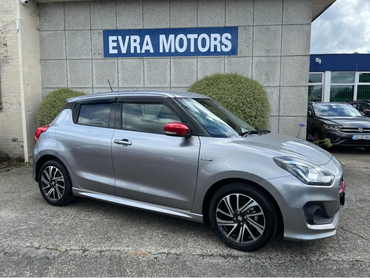 Suzuki Swift RS AUTOMATIC 1.2 PETROL HYBRID //HIGH - Image 4