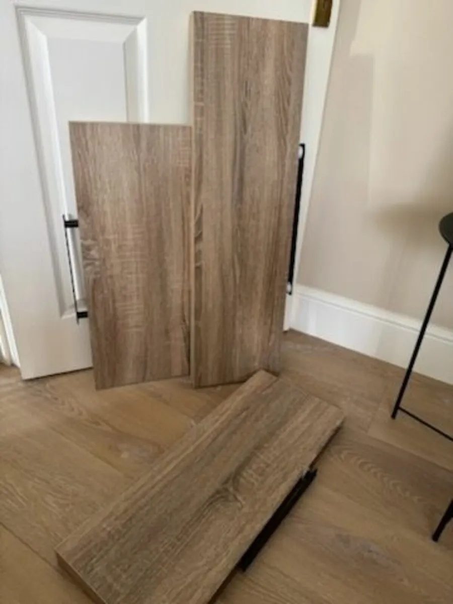 set of 3 wall shelves - Image 2