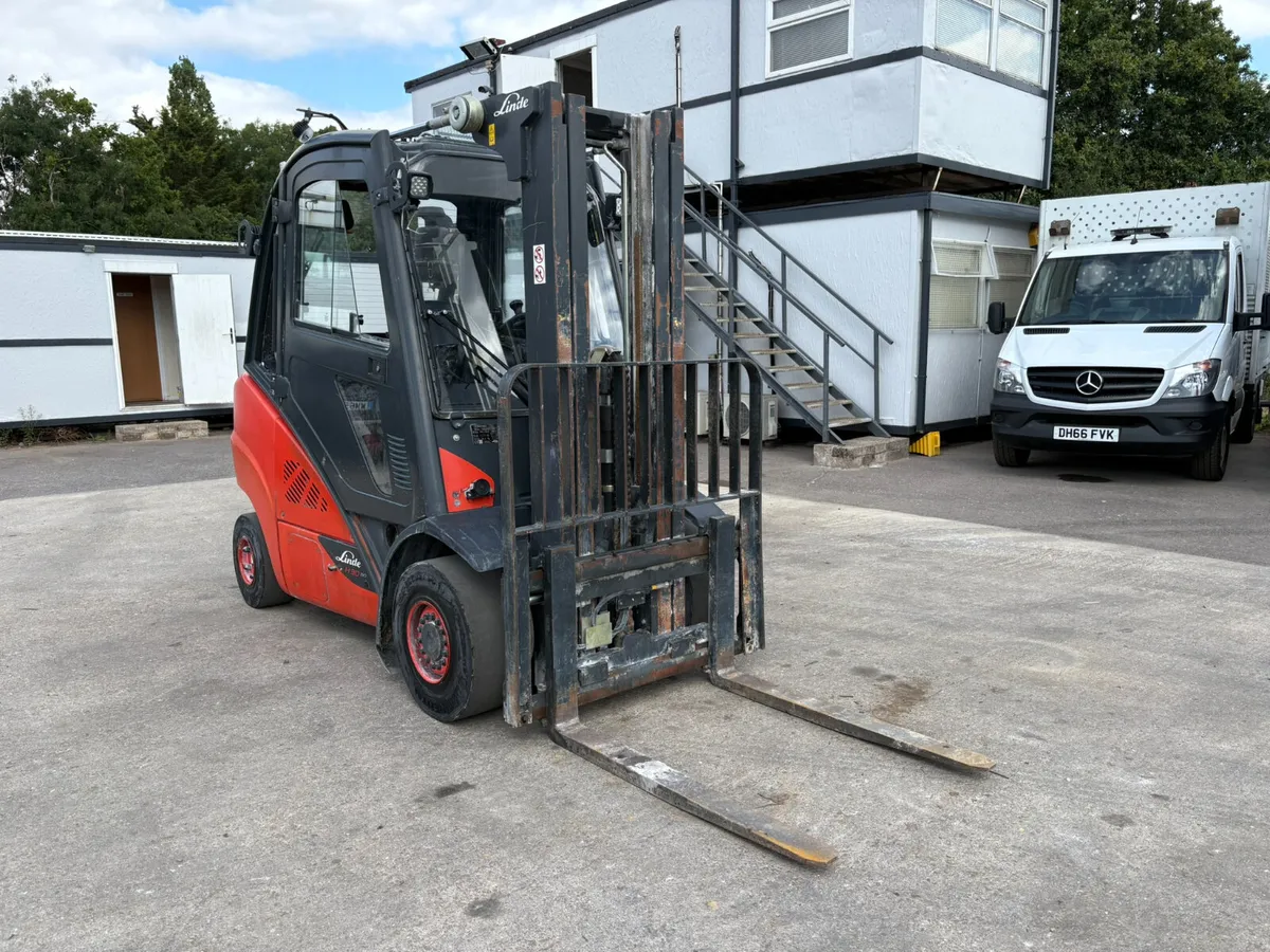 LINDE H30D-02 EVO FORK LIFT - Image 3