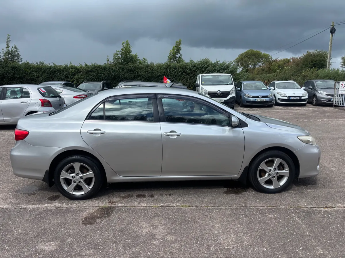 Toyota Corolla 2013 Petrol Low Mileage Immaculate - Image 4