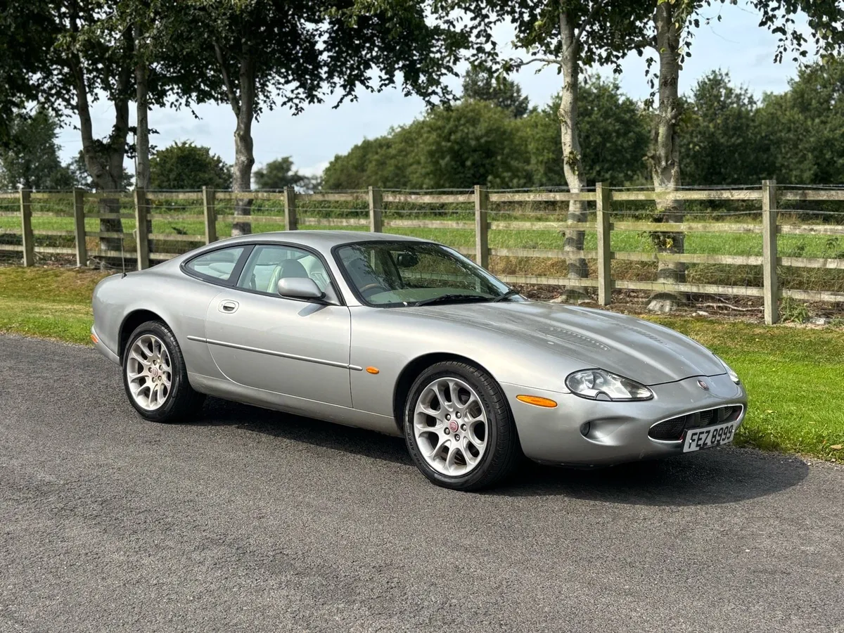 1999 Jaguar XKR - Image 1