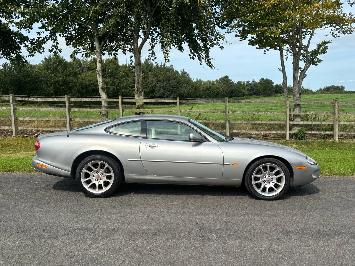 1999 Jaguar XKR - Image 2