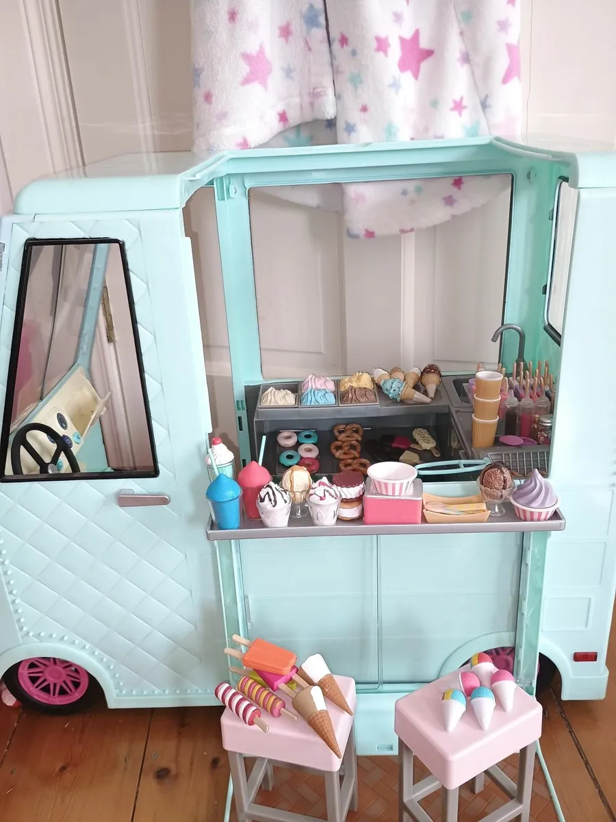 Our generation ice cream van - Image 3