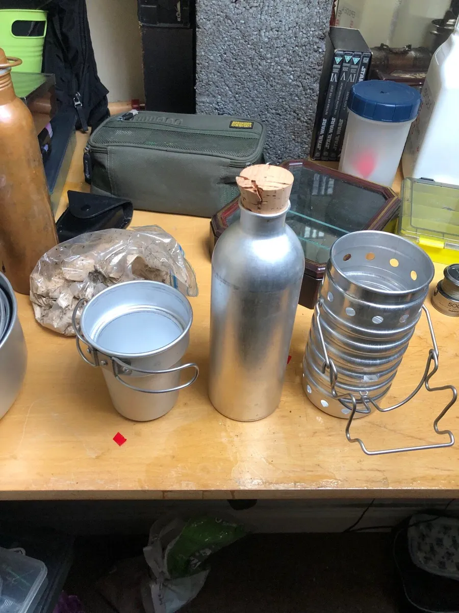 Camping set boiling water and meals - Image 1