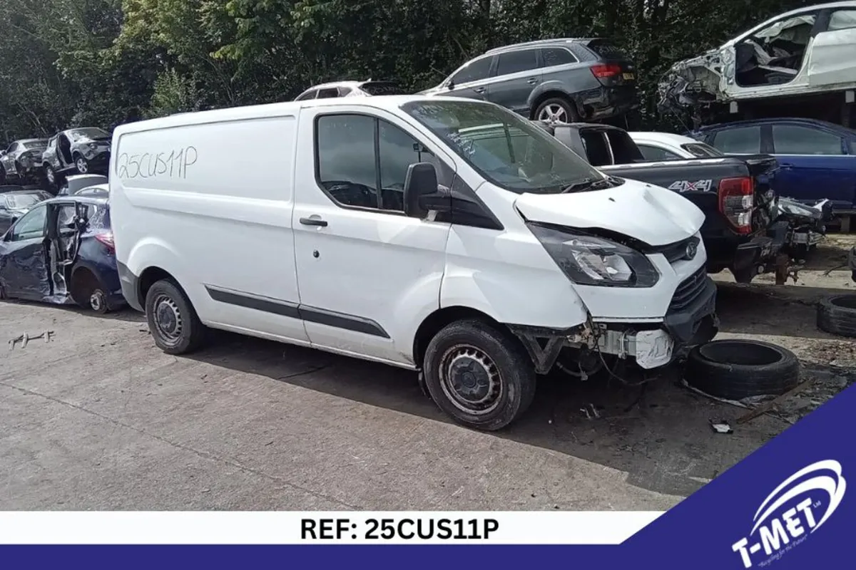 2015 TRANSIT CUSTOM BREAKING FOR PARTS - Image 4