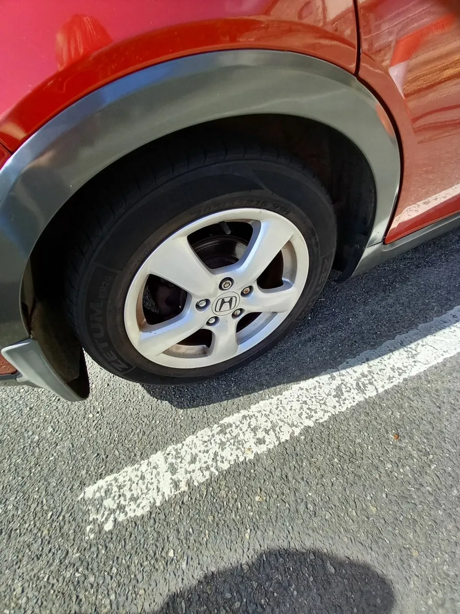 Honda Civic 2009 Diesel - Image 3