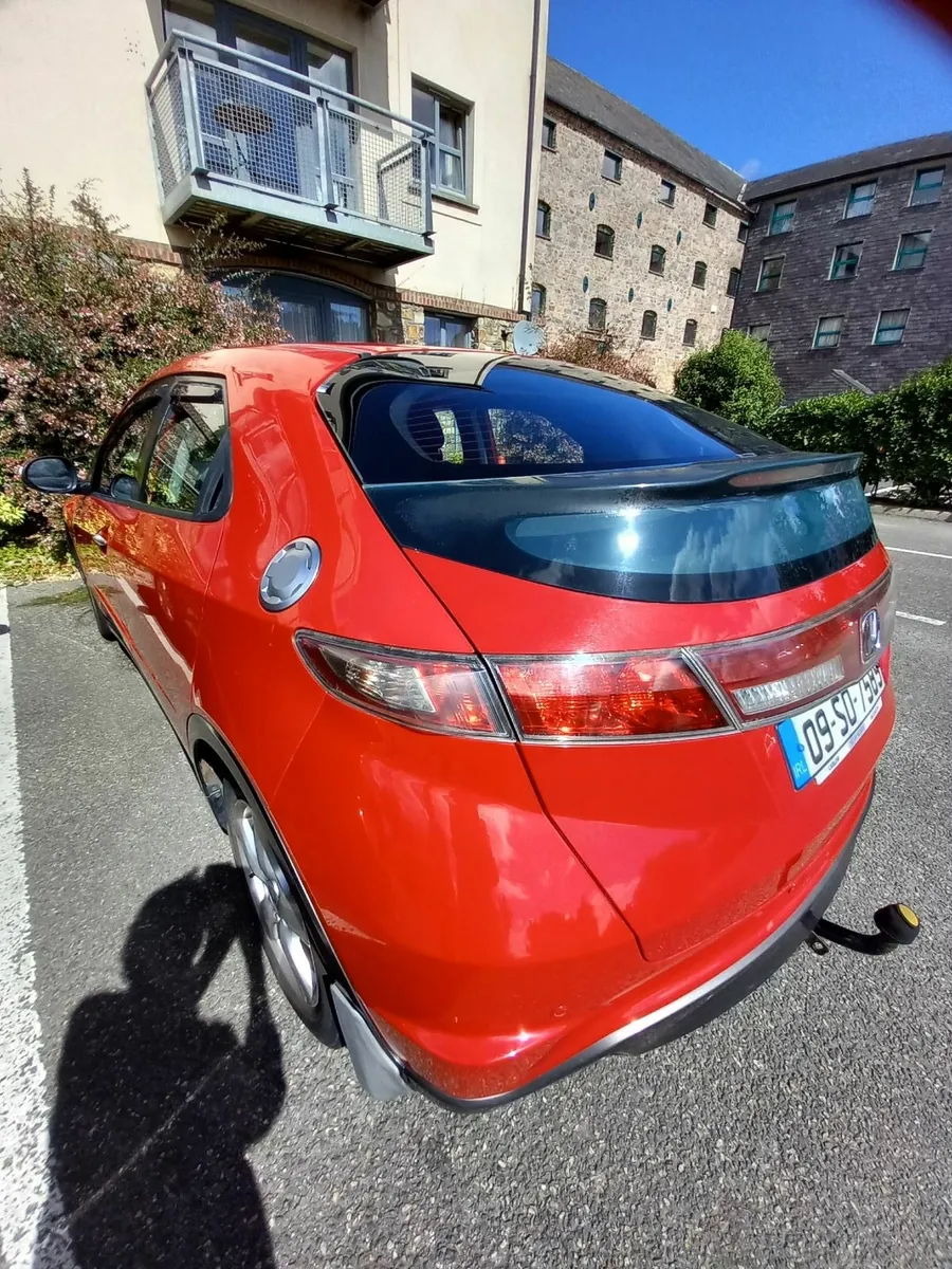Honda Civic 2009 Diesel - Image 4