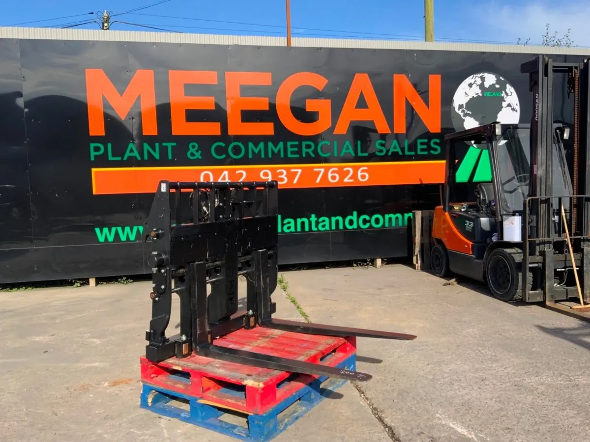 UNUSED JCB PRECISION PLACER CARRIAGE...4707. - Image 2