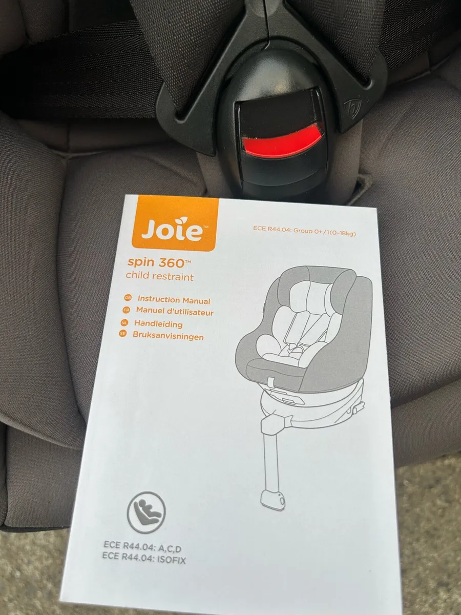 Joie 360 car seat - Image 3