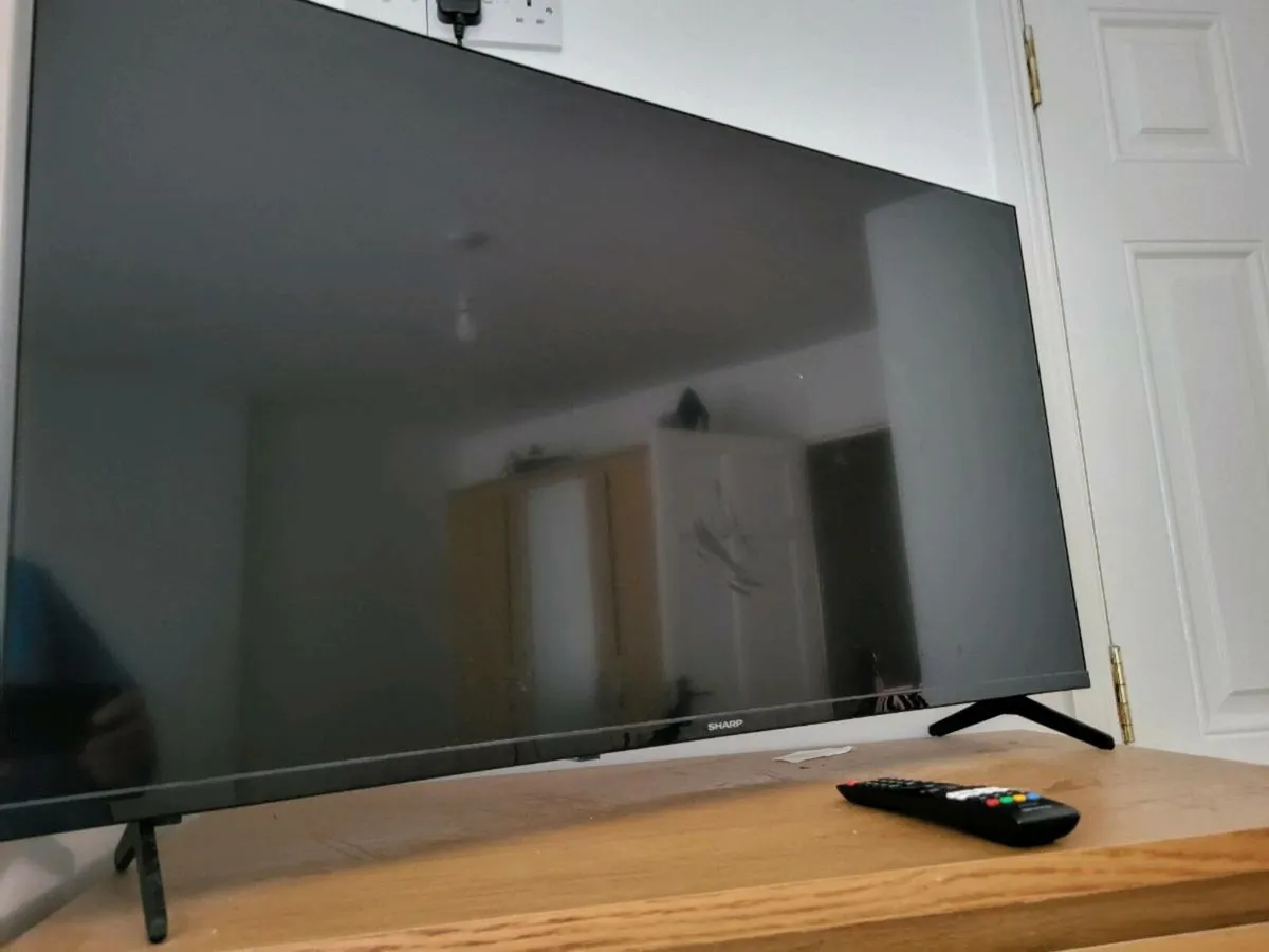SHARP led TV 32 Inch with Google - Image 2