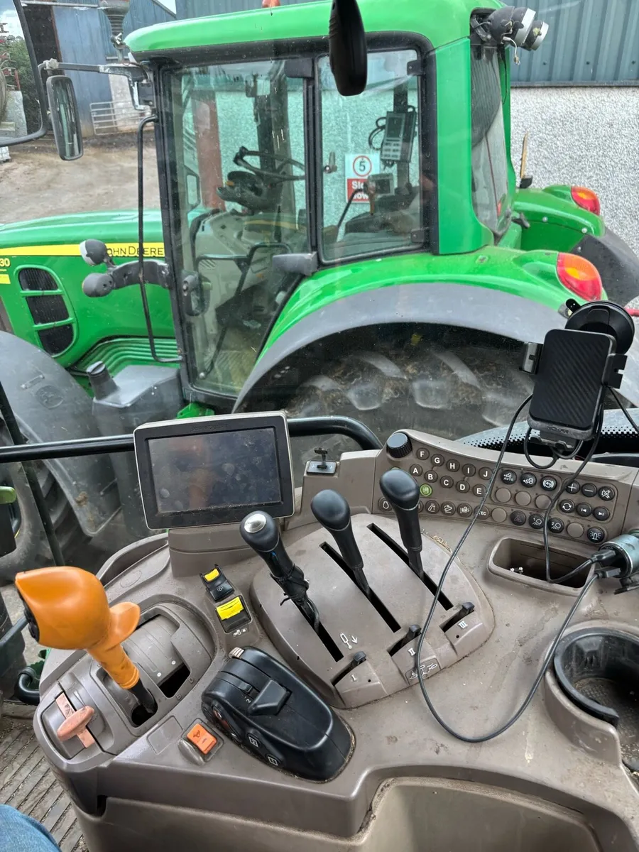 John Deere 6190R - Image 4