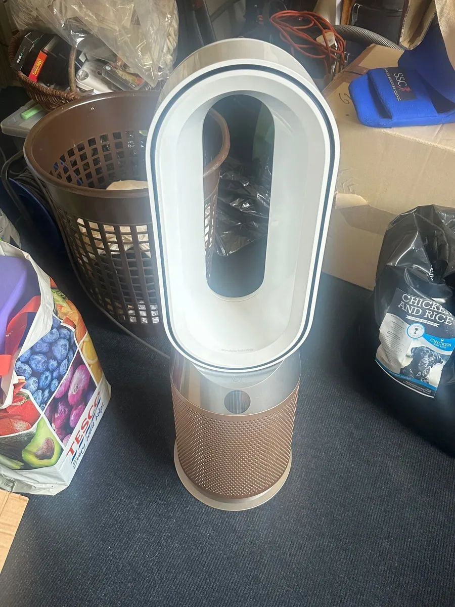 Dyson HP09 Purifier and Heater - Image 4