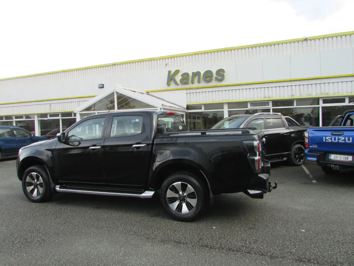 Isuzu D-Max 2022 - Image 3