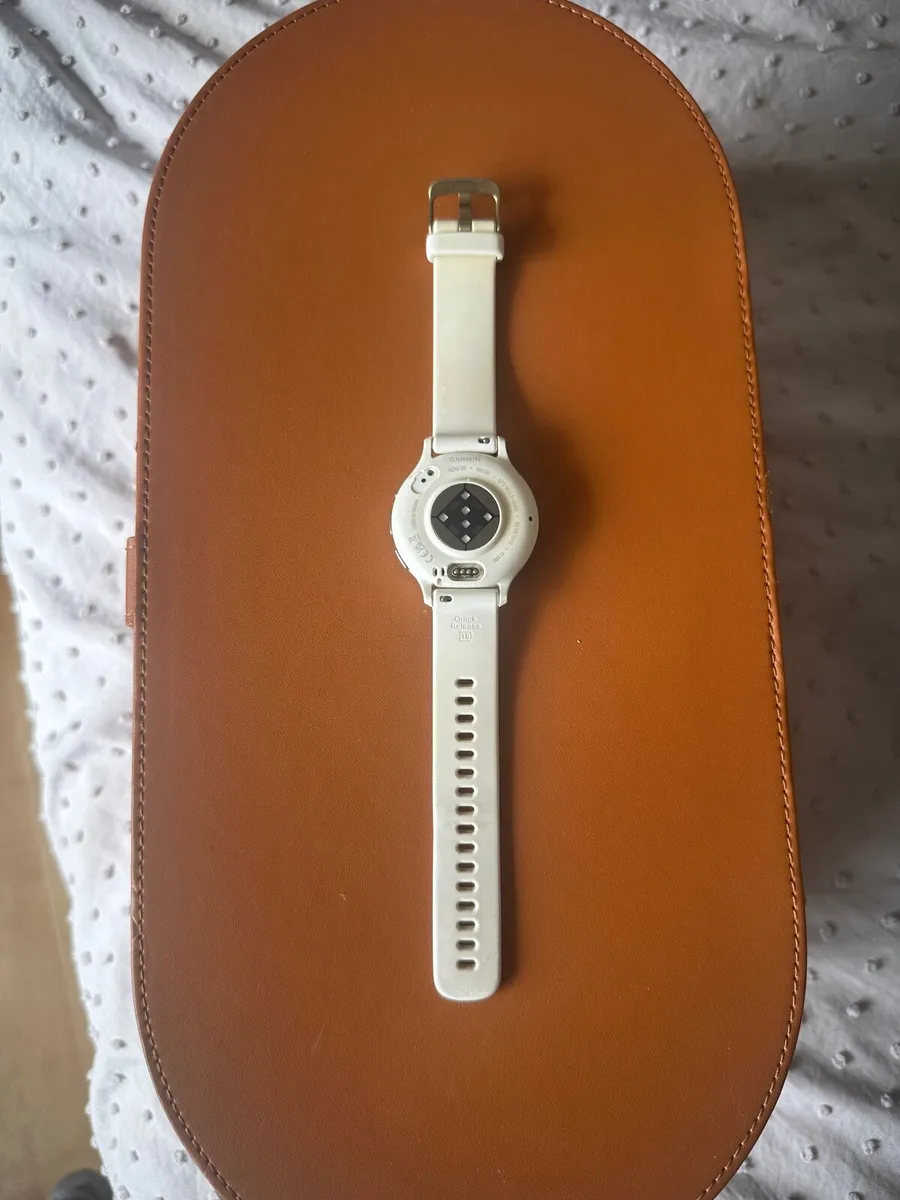 Garmin Venu 3S - Image 3