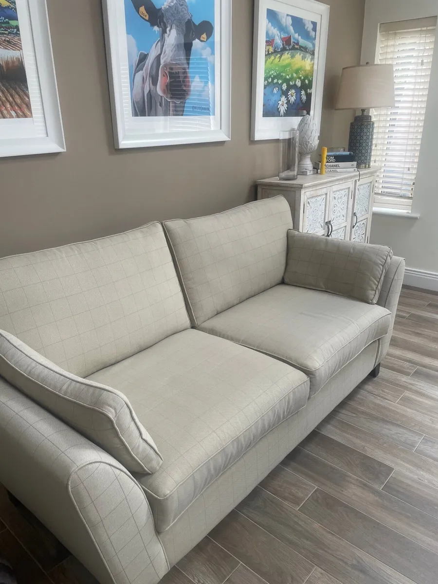 Furniture sofa 2x 3 seaters as good as new - Image 1