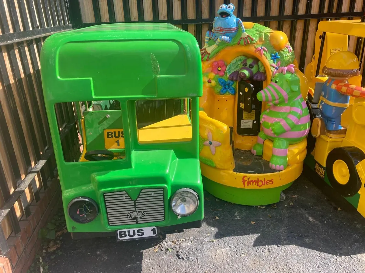 Toys - Image 4