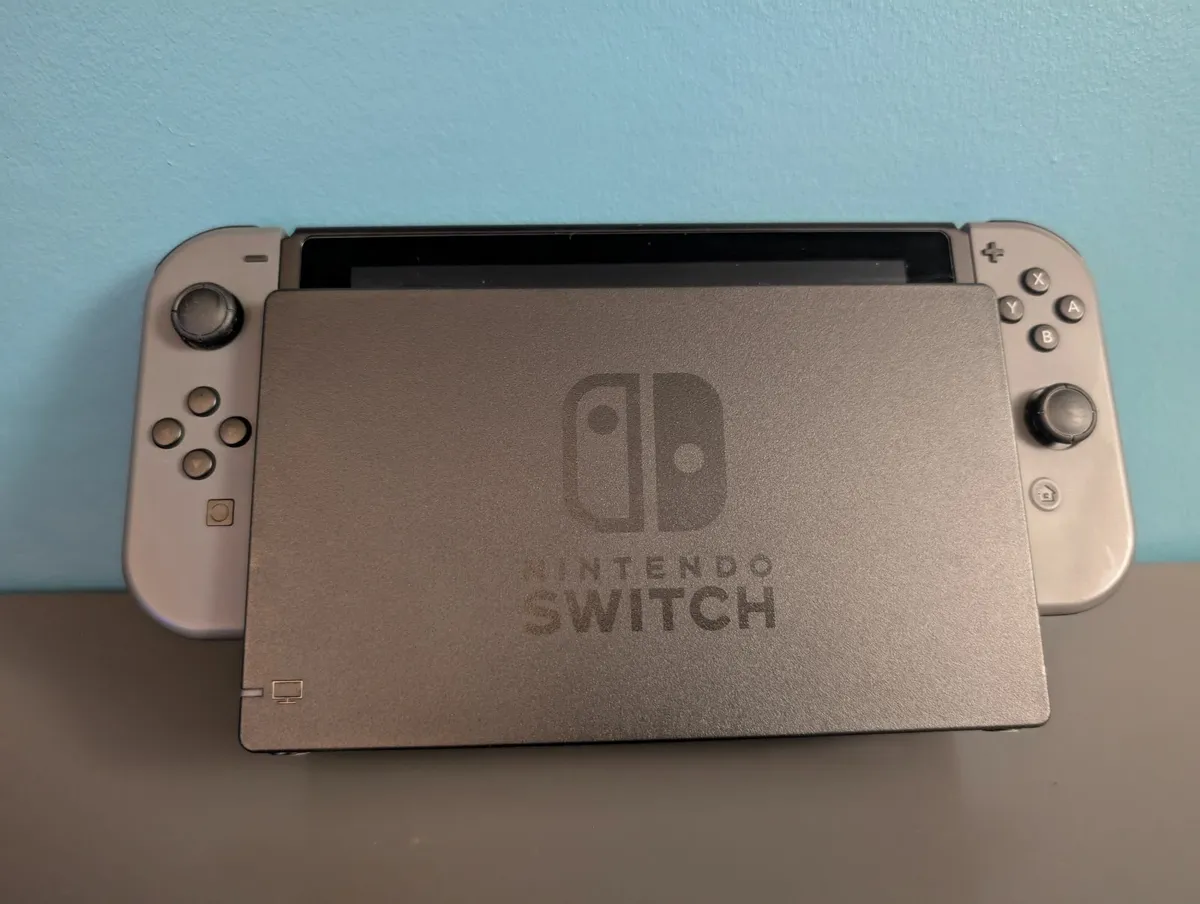 Nintendo Switch (Grey) - Image 1