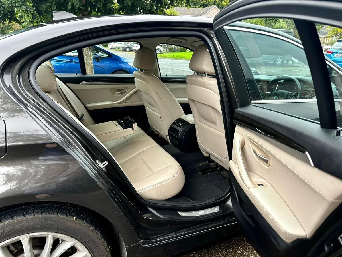 2015 BMW 520D Luxury - Image 2