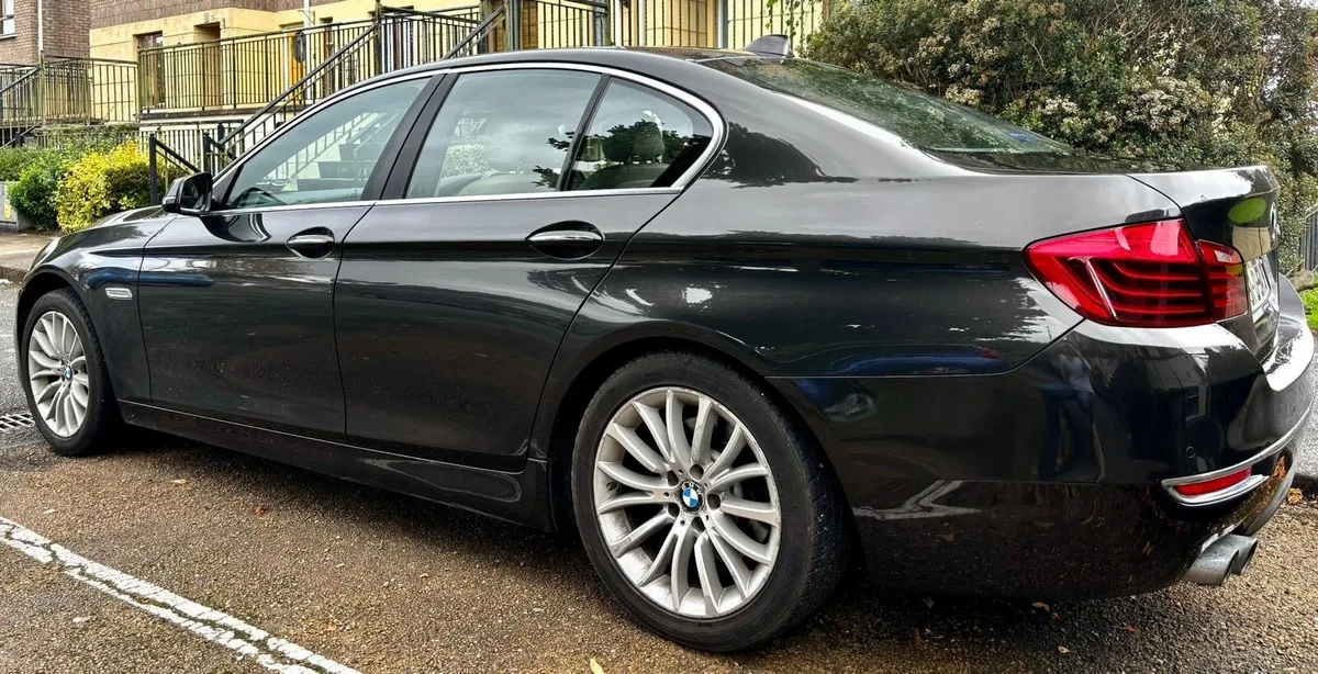 2015 BMW 520D Luxury - Image 3