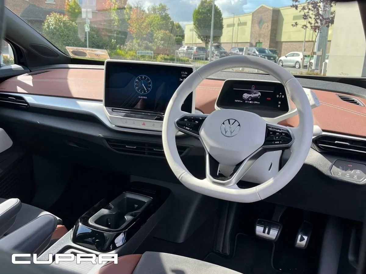 Volkswagen ID.4 Tech PRO 77kwh 204HP High Spec - Image 2