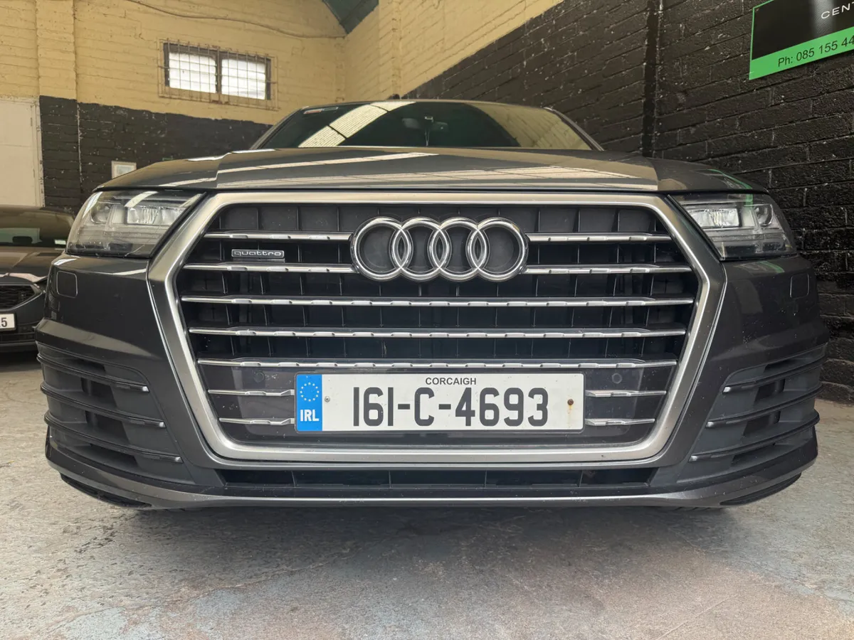 2016 Audi Q7 3.0TDi S-Line Quattro **7 Seats** - Image 3