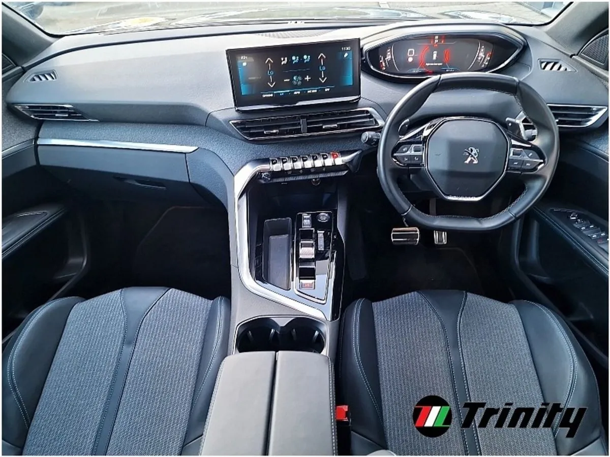 Peugeot 3008 Low Mileage ONE Owner 1.5 Bluehdi 13 - Image 2