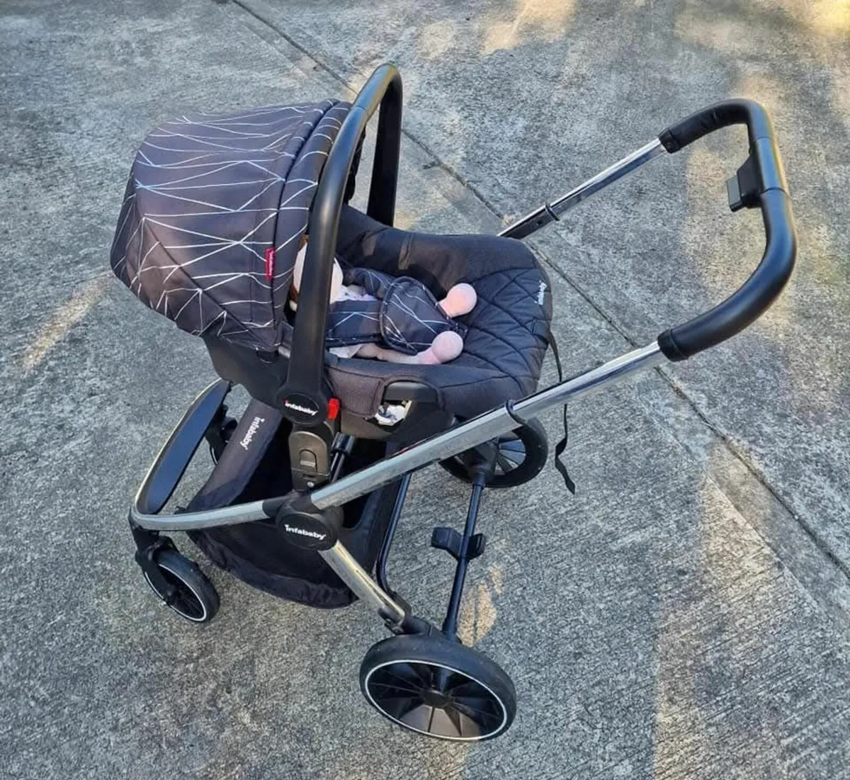 Pram - Image 2