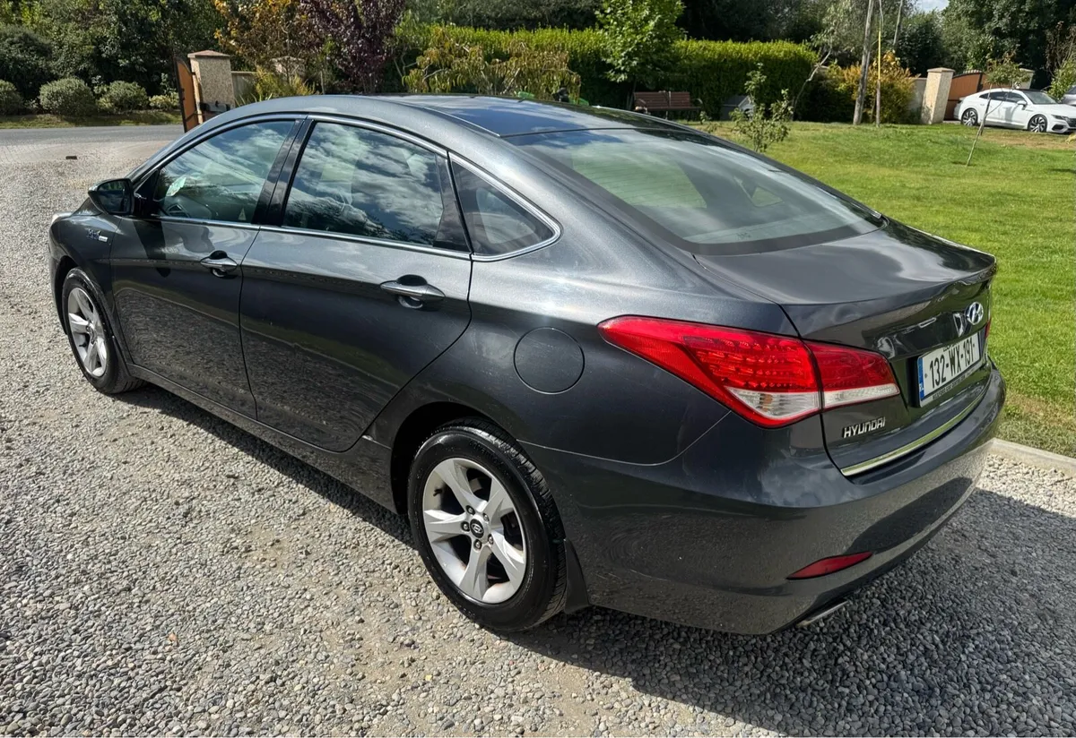Hyundai i40 Taxed & Tested - Image 4