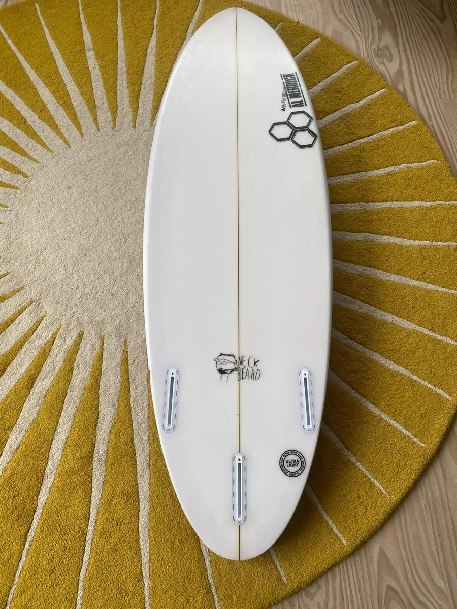 Surfboard - Image 3