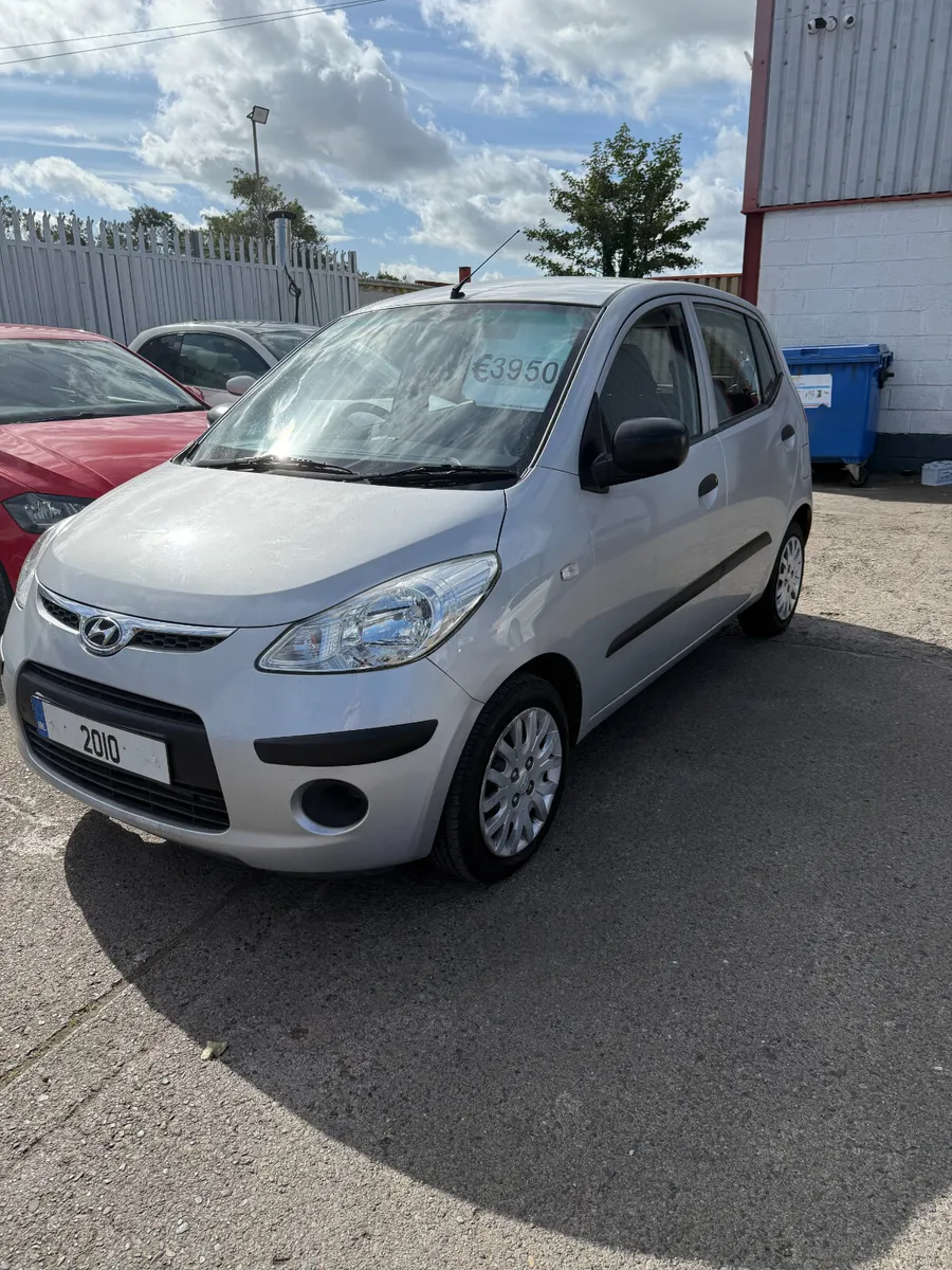Hyundai i10 2010 - Image 2