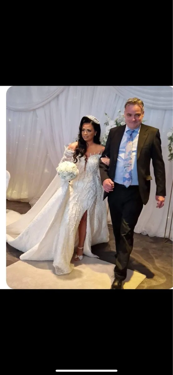WEDDING DRESS PEARLS SEQUINS - Image 2