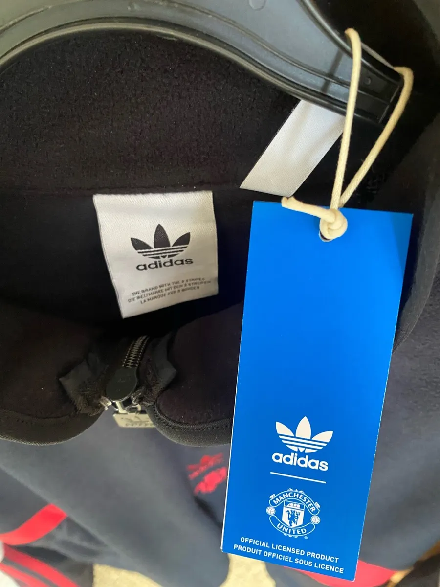 Manchester United Adidas Half zip - Image 4