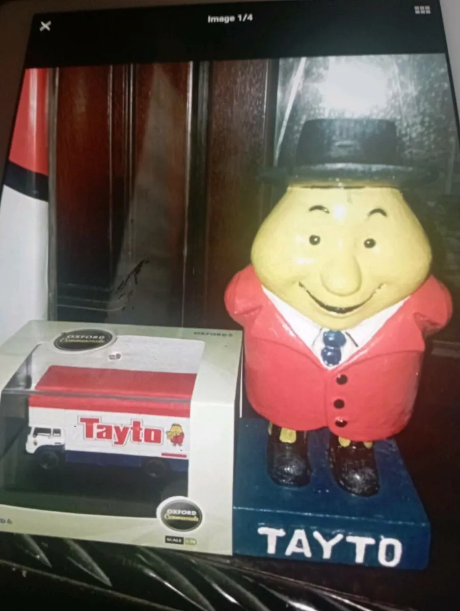 OXFORD MR TOYTO CRISPS BEDFORD TK TRUCK & MR TOYTO - Image 1