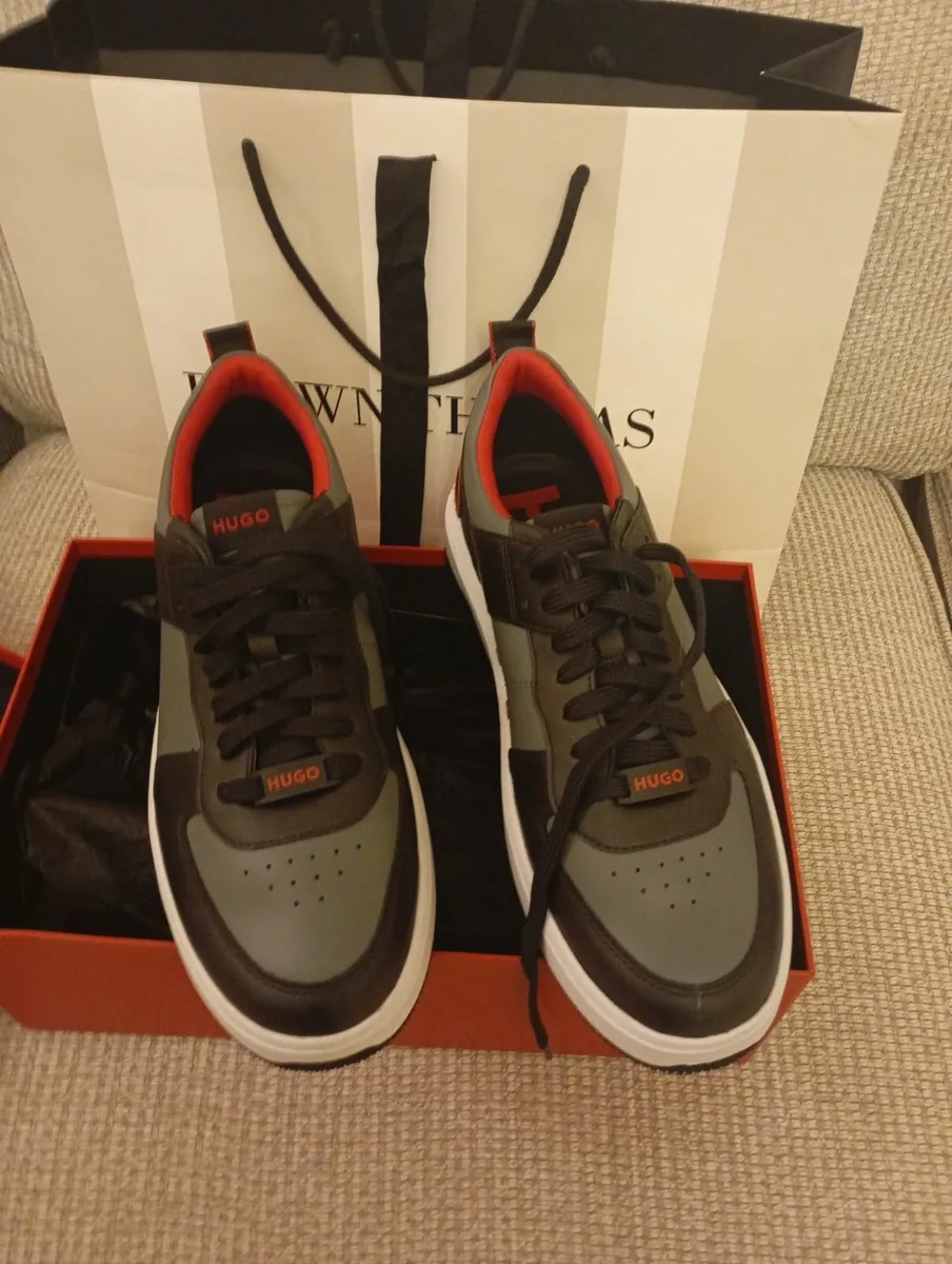 Runners footwear - Image 1
