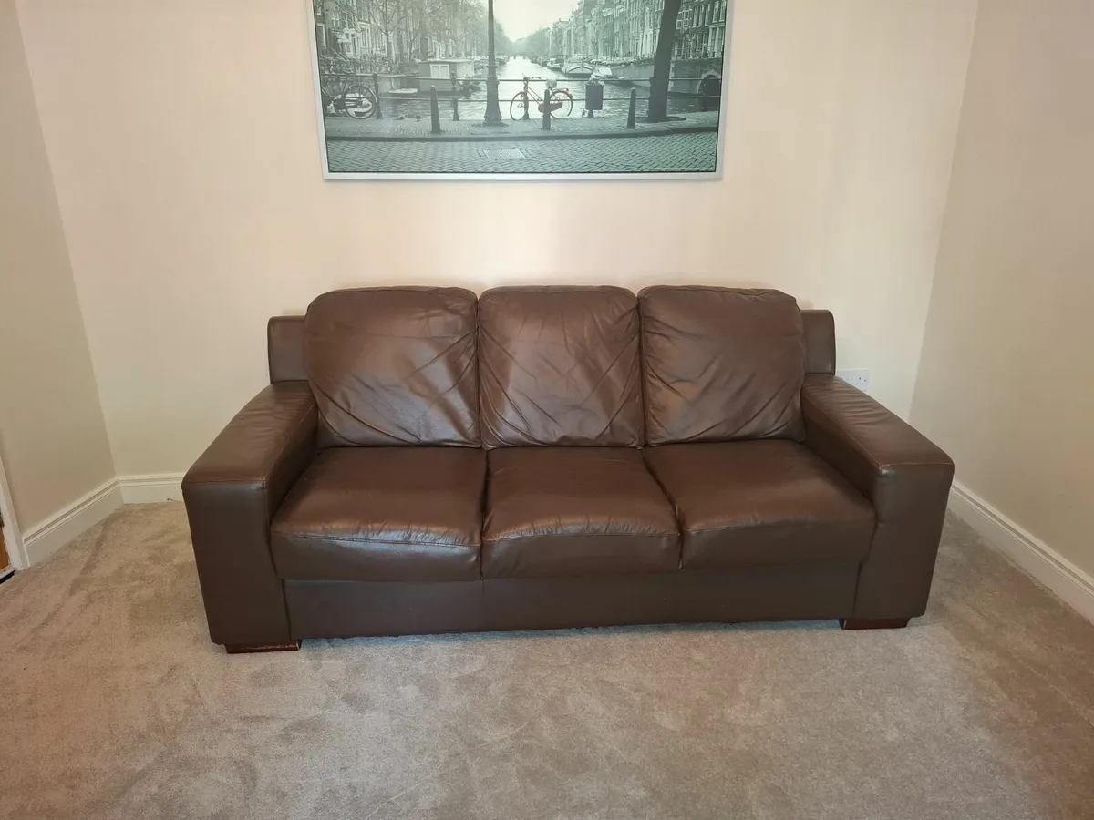 3 seater and 2 seater Leather Sofa couch - Image 1