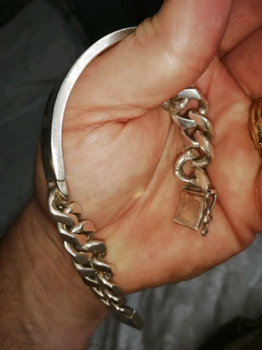 Man's heavy silver I'd bracelet - Image 2