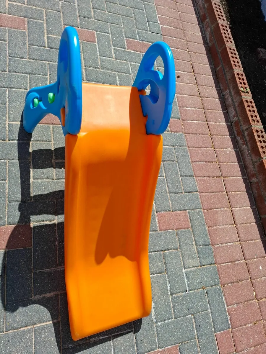 Childs small slide - Image 2