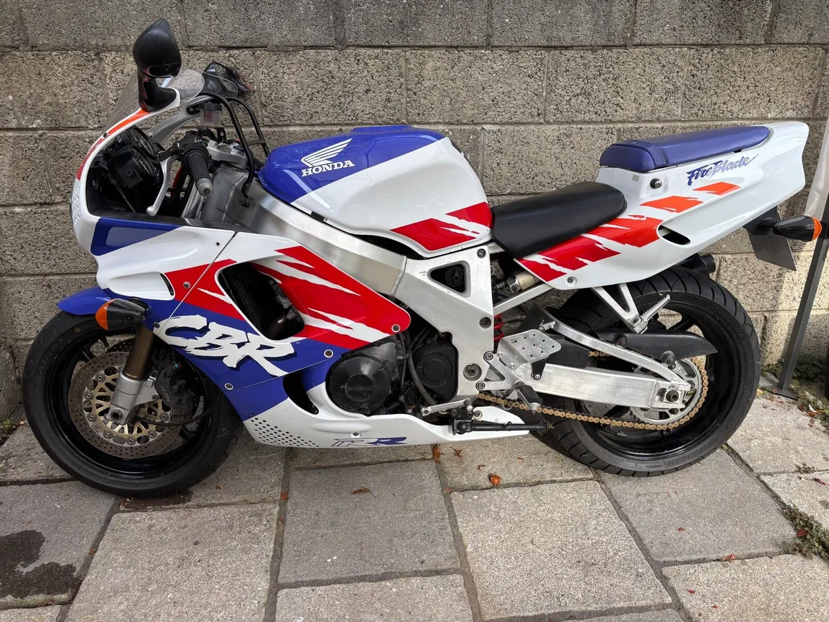 Honda Fireblade 1993 - Image 2