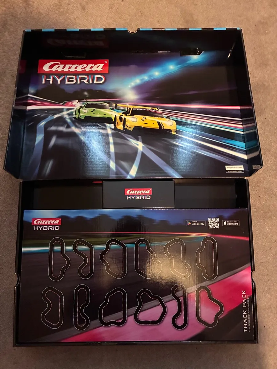 Carrera Hybrid Race Track Set - Image 2