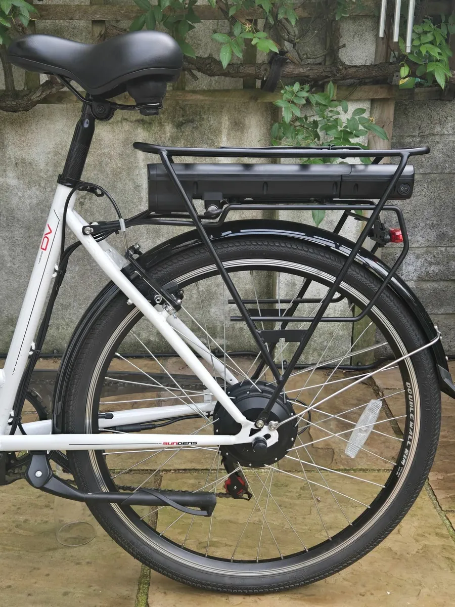 Ladies Step Through  Electric Bike - Image 2