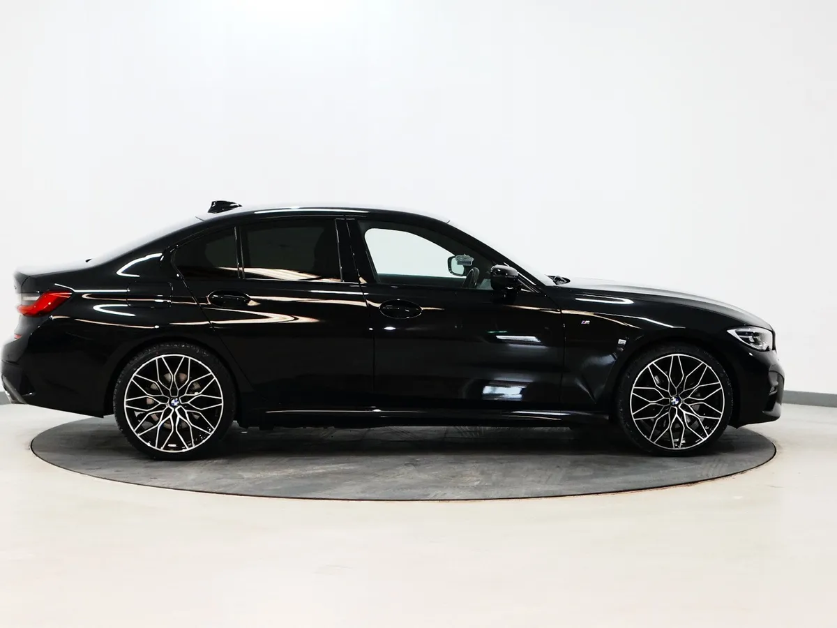 *97* 2021 BMW 3-Series 2.0 M-SPORT - Image 3