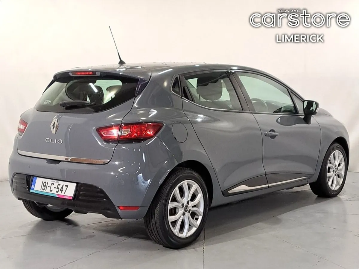 Renault Clio 0.9 PET Dynamique NAV - Image 3