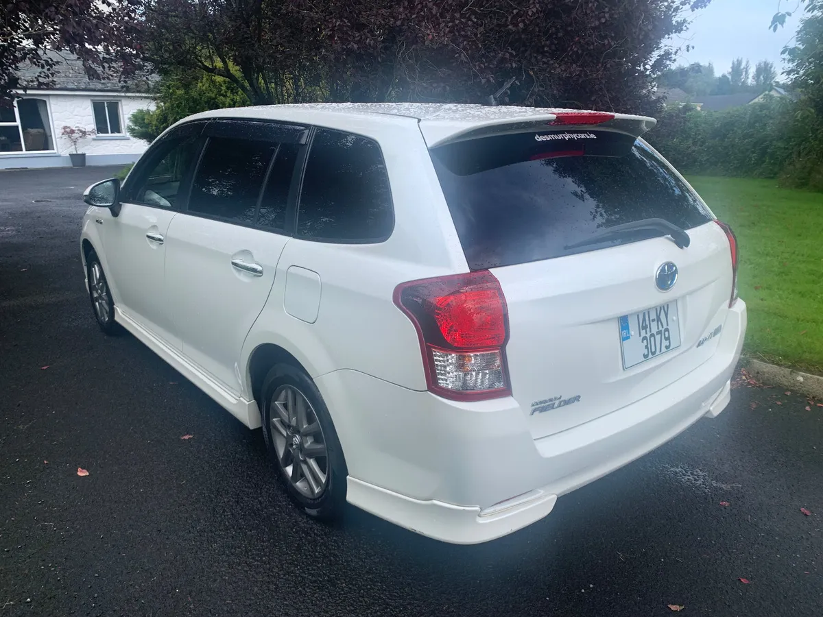 Toyota Corolla 2014 ESTATE - Image 4