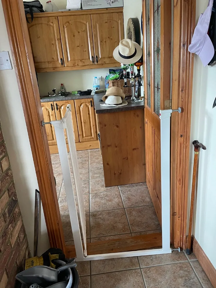 Dog gate - Image 3