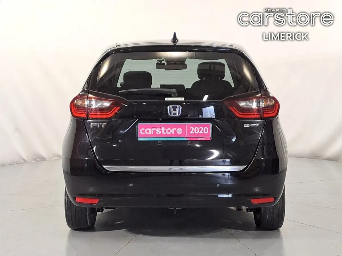Honda Fit 1.5 Hybrid  leather Heated Seats - Image 4